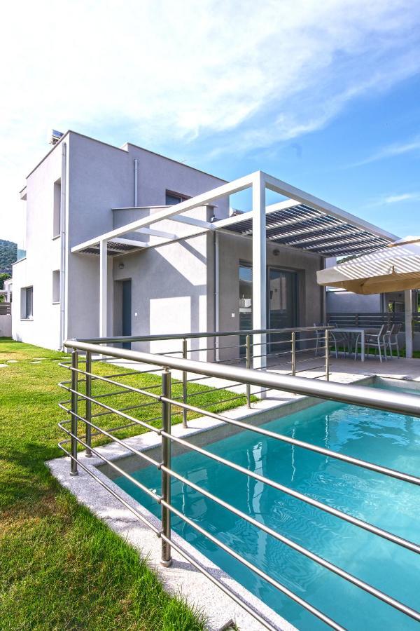 Ag Luxury Villas, Iraklitsa Nea Iraklitsa Exterior foto